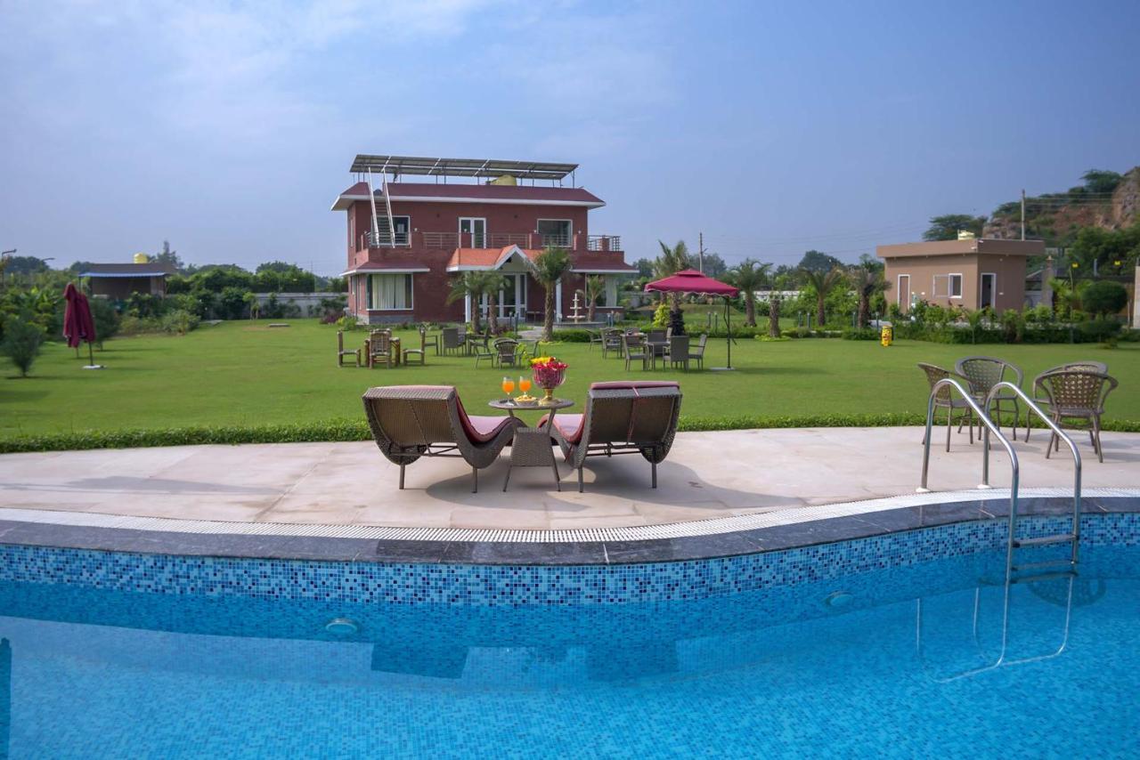 Stayvista At Hillside Paradise Dhauj Ngoại thất bức ảnh