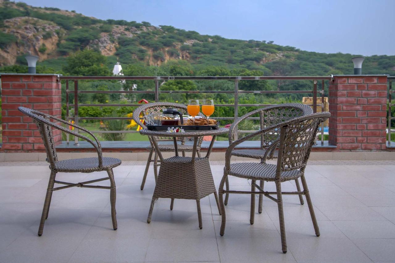 Stayvista At Hillside Paradise Dhauj Ngoại thất bức ảnh